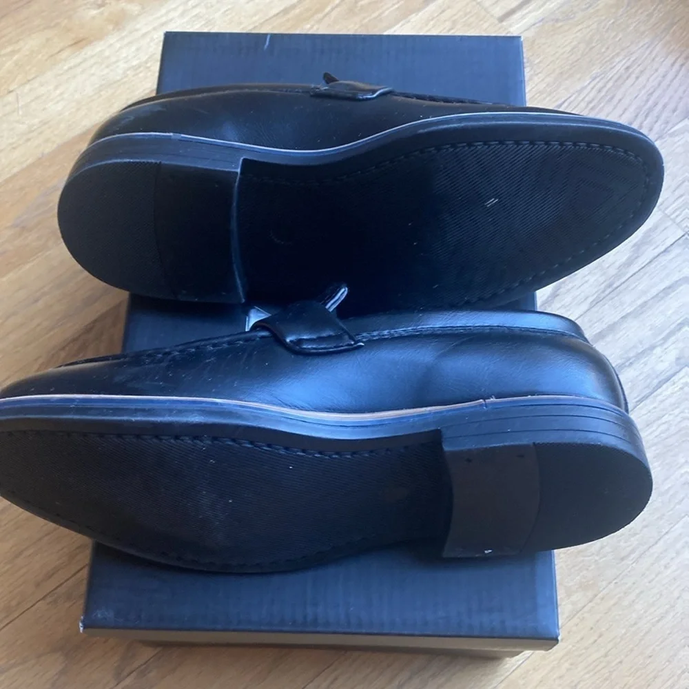 XRAY black boys shoes size 3.5